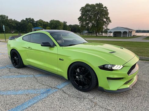 Used 2020 Ford Mustang GT RWD image 50