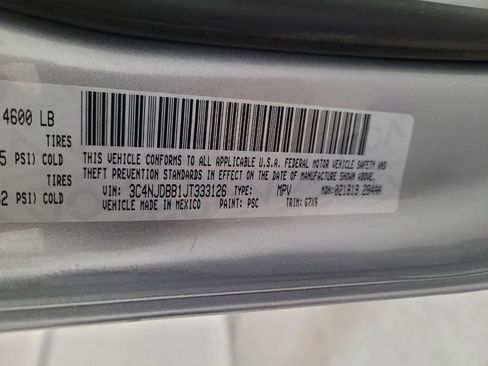 Used 2018 Jeep Compass Latitude w/ Popular Equipment Group image 33