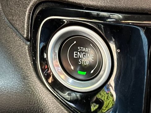 Certified 2024 Chevrolet Silverado 1500 RST AWD/4WD image 35