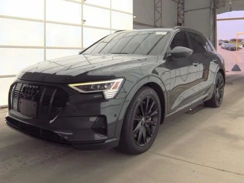 Used 2021 Audi e-tron Premium w/ Convenience Plus Package AWD/4WD image 1