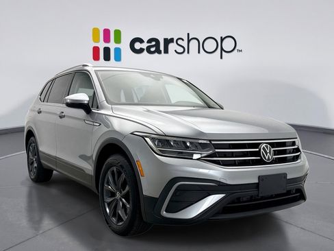 Used 2023 Volkswagen Tiguan SE image 7