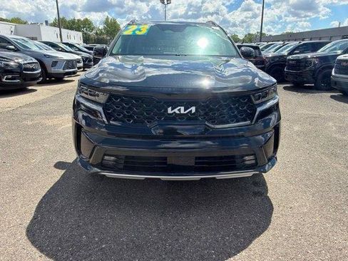 Used 2023 Kia Sorento SX AWD/4WD image 9