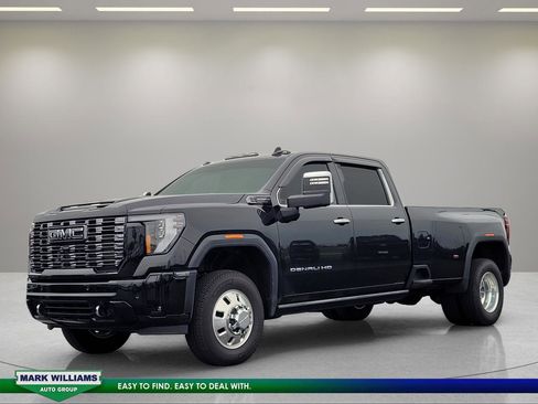 Used 2026 GMC Sierra 3500 Denali Ultimate AWD/4WD image 8