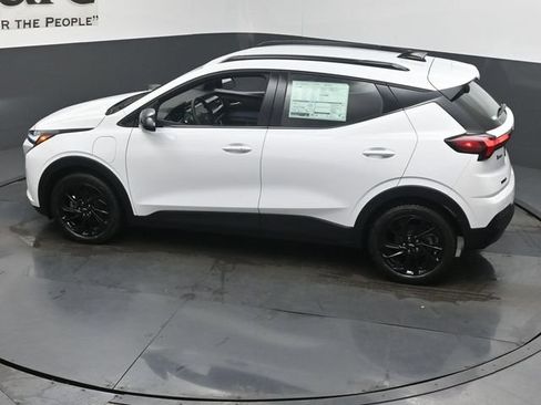 New 2027 Chevrolet Bolt RS w/ LPO, All-Weather Package FWD image 21
