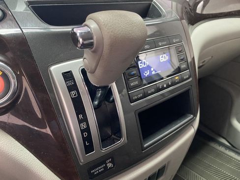Used 2015 Nissan Quest SV FWD image 20