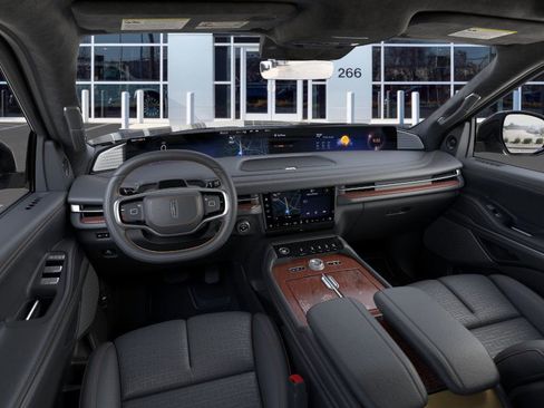 New 2025 Lincoln Navigator L Black Label image 9