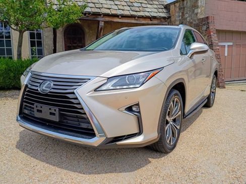 Used 2017 Lexus RX 350 AWD w/ Premium Package image 4
