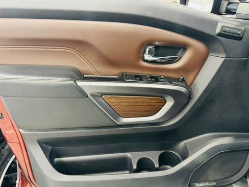 Used 2016 Nissan Titan Platinum Reserve image 11
