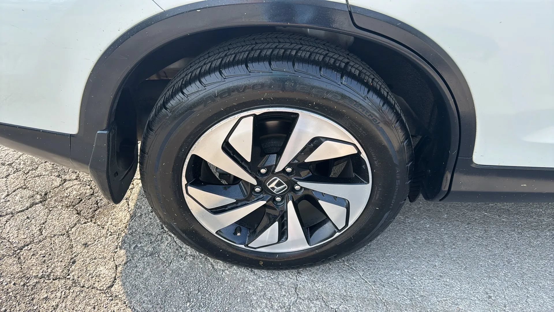 Used 2016 Honda CR-V Touring image 42