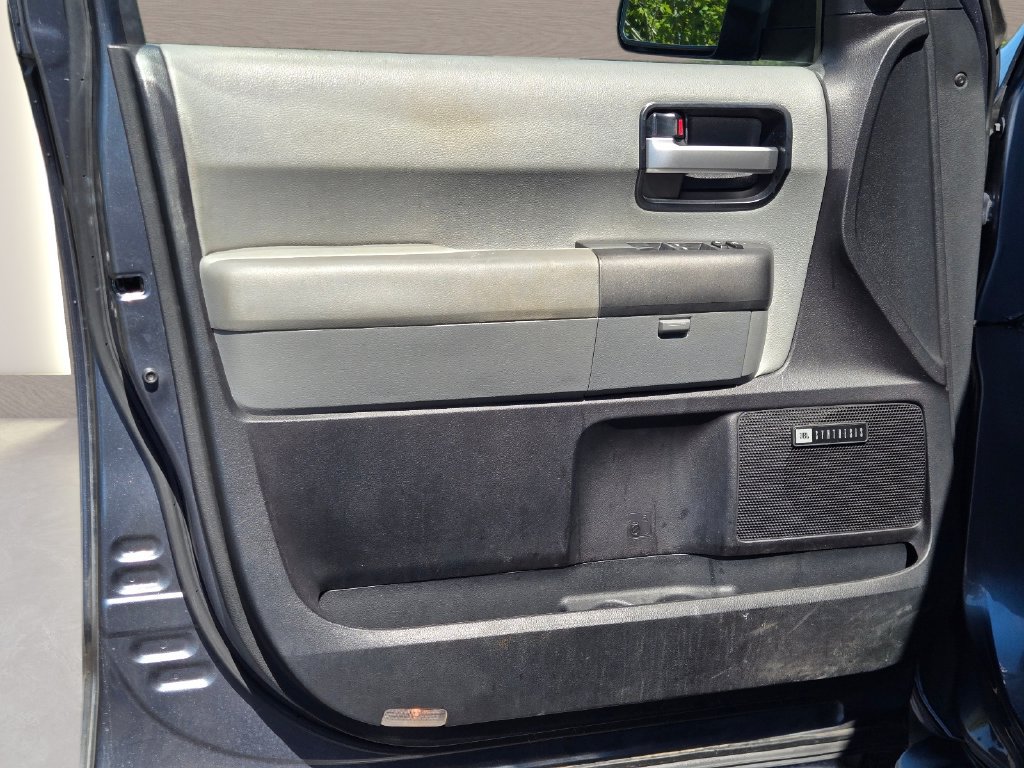 Used 2010 Toyota Sequoia Limited RWD image 29
