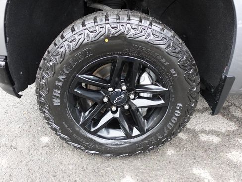 Used 2022 Chevrolet Silverado 1500 LT Trail Boss w/ Convenience Package II image 60