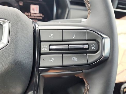 New 2026 GMC Terrain AT4 w/ Technology Package II image 24