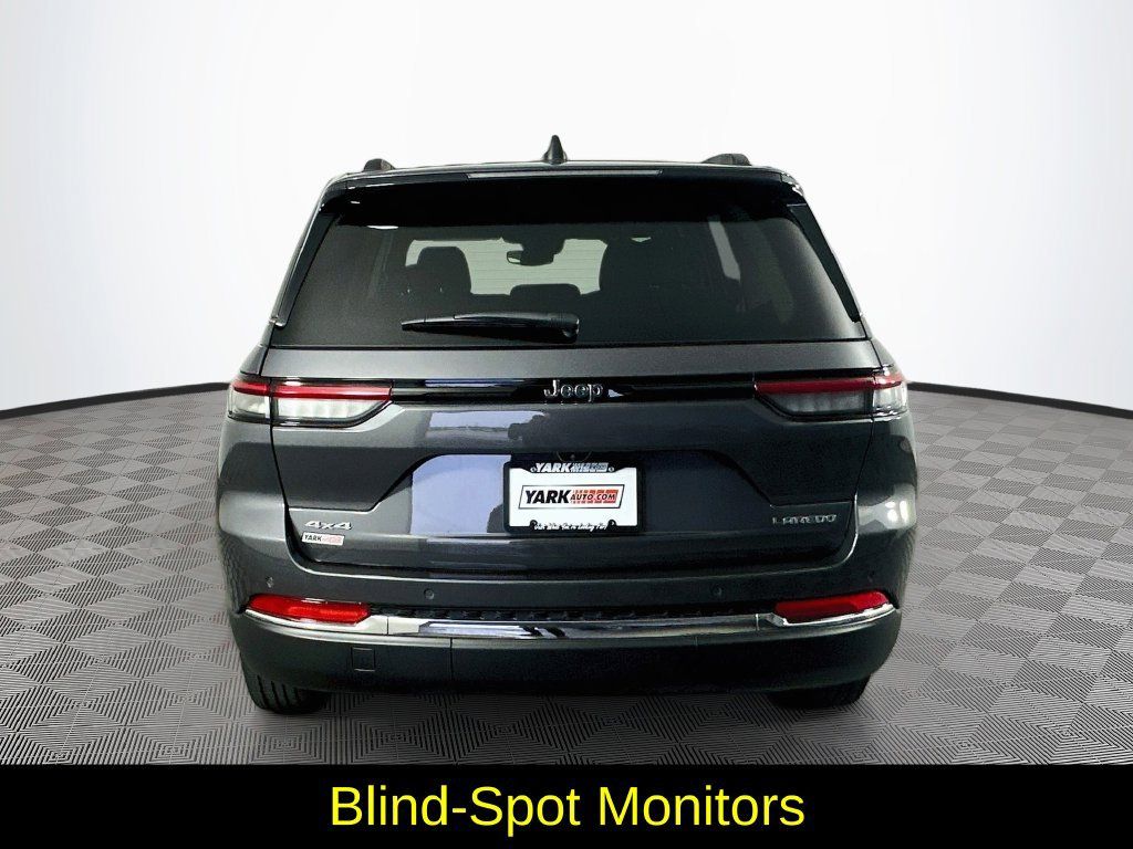 Used 2023 Jeep Grand Cherokee Laredo w/ Luxury Tech Group I AWD/4WD image 9