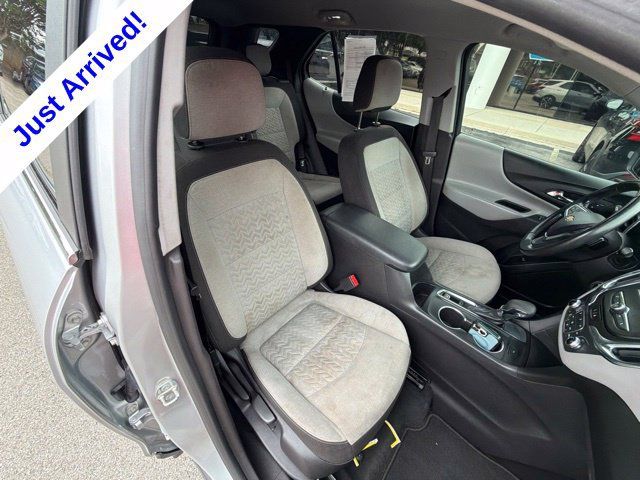 Used 2022 Chevrolet Equinox LT FWD image 23