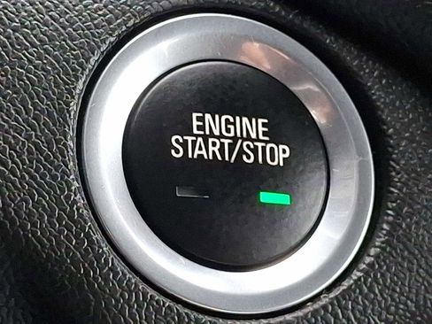 Used 2024 Chevrolet Equinox LT AWD/4WD image 25