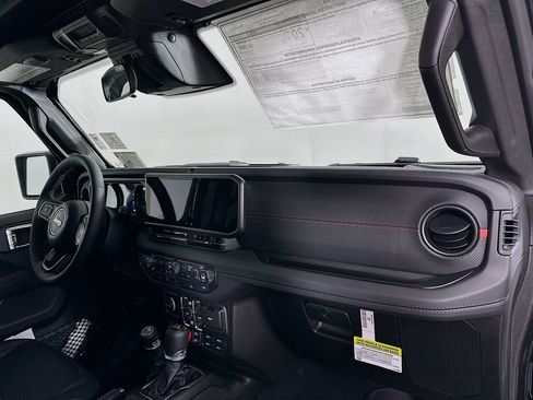 New 2026 Jeep Wrangler Unlimited Rubicon image 37