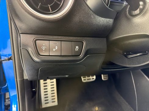 Used 2023 Kia Forte GT-Line w/ GT-Line Technology Package FWD image 12