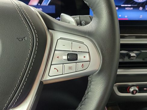 Certified 2026 BMW X7 xDrive40i AWD/4WD image 14