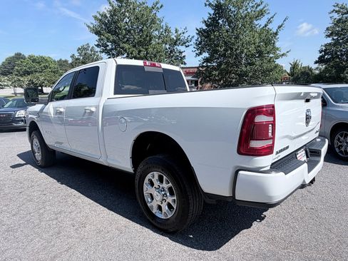 Used 2024 RAM 2500 Laramie AWD/4WD image 7