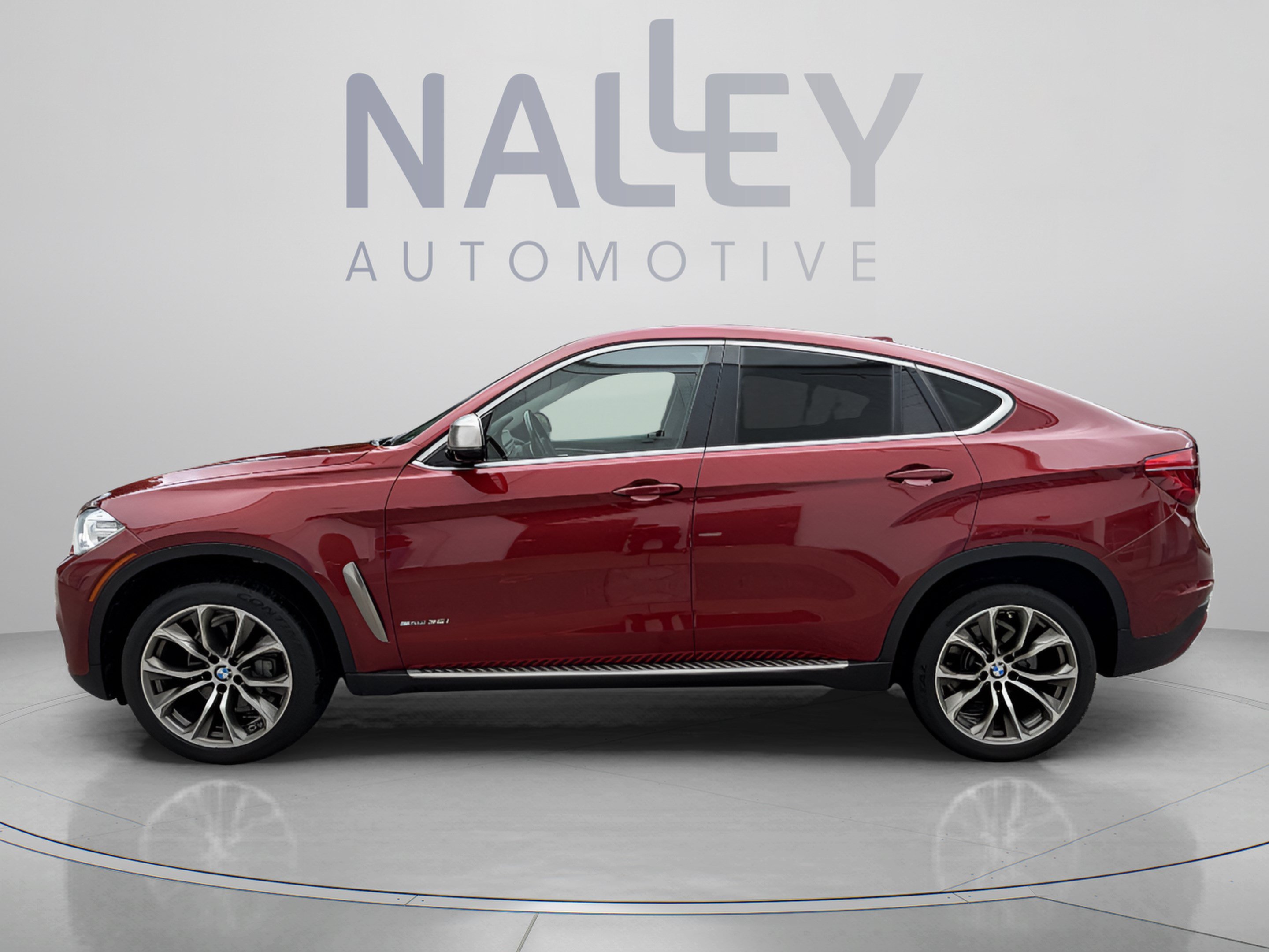 Used 2016 BMW X6 sDrive35i RWD image 2