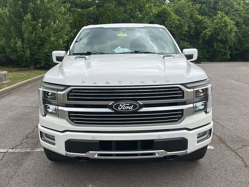 Certified 2025 Ford F150 Platinum w/ Equipment Group 703A Plus AWD/4WD image 8