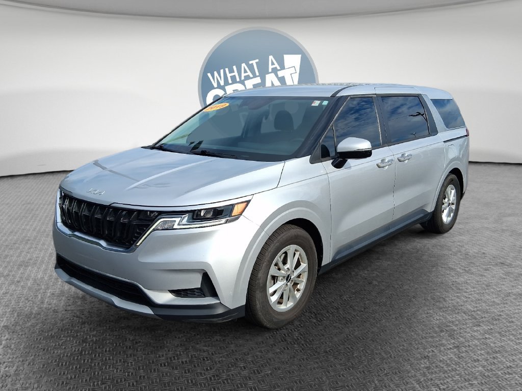 Used 2022 Kia Carnival LX FWD image 8