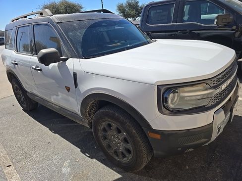 Used 2025 Ford Bronco Sport Badlands w/ Badlands Tech Package image 2