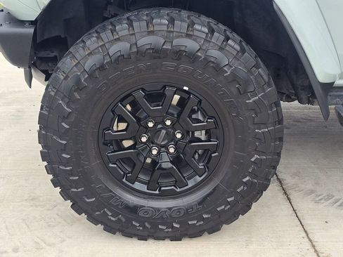 Used 2024 Ford Bronco Raptor AWD/4WD image 8