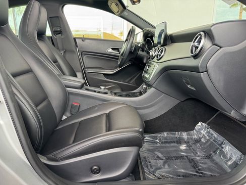 Used 2018 Mercedes-Benz CLA 250 CLA 250 image 24