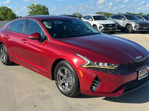 Used 2023 Kia K5 LXS image 14