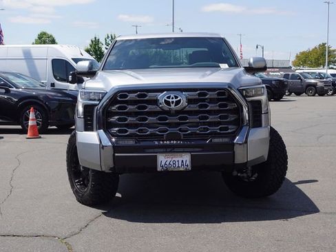 Used 2024 Toyota Tundra Platinum AWD/4WD image 2