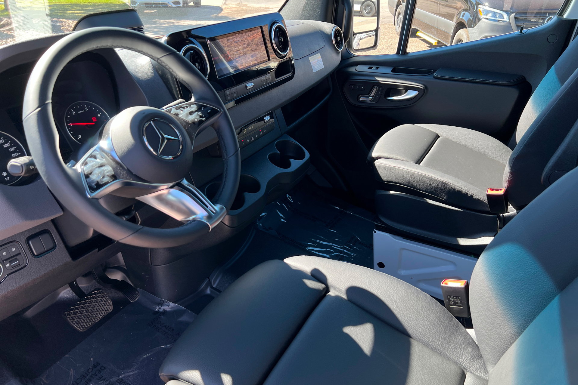 New 2026 Mercedes-Benz Sprinter 2500 image 14