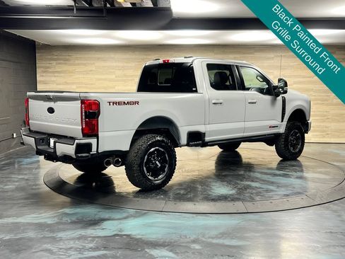 Used 2025 Ford F350 Lariat w/ Lariat Ultimate Package AWD/4WD image 17