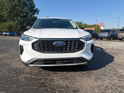 Used 2025 Ford Escape Active FWD image 8