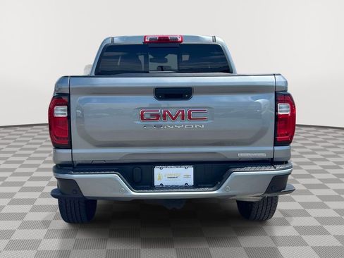Used 2023 GMC Canyon Elevation w/ Convenience Package AWD/4WD image 6