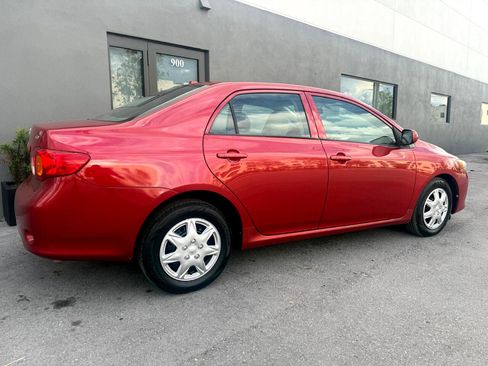 Used 2010 Toyota Corolla LE image 11