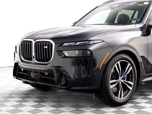 Certified 2025 BMW X7 M60i w/ Executive Package image 41
