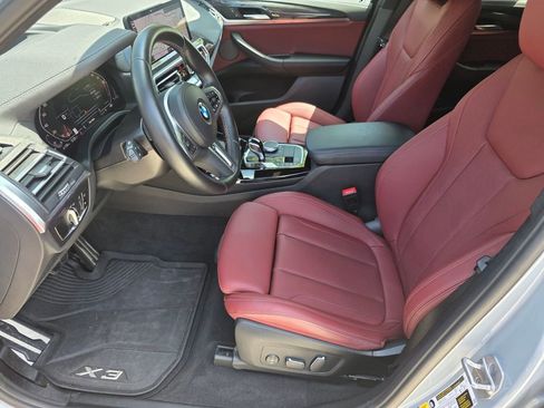 Certified 2024 BMW X3 M40i w/ Premium Package image 9