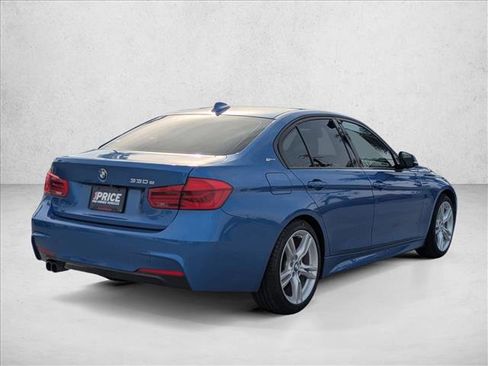 Used 2018 BMW 330e w/ M Sport Package image 5