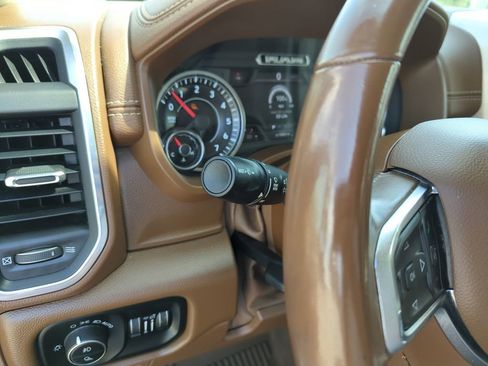 Used 2019 RAM 1500 Laramie image 21