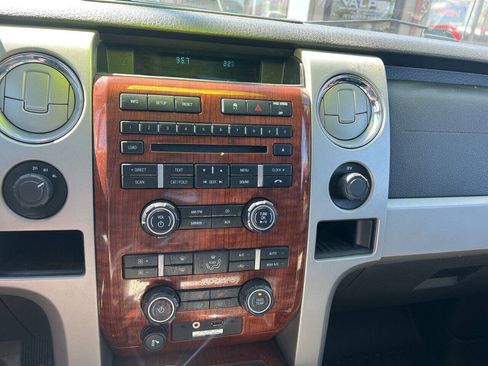 Used 2010 Ford F150 Lariat AWD/4WD image 24