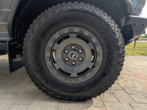 Used 2023 Ford Bronco Everglades AWD/4WD image 22