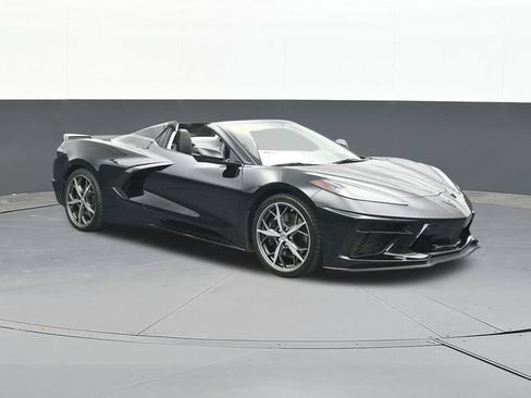Used 2021 Chevrolet Corvette Stingray Premium Conv w/ Z51 Performance Package RWD image 19