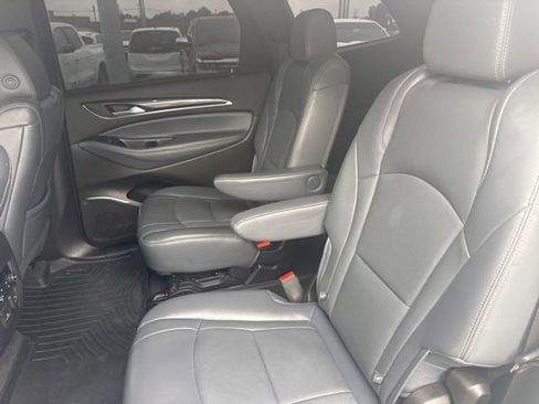 Used 2022 Buick Enclave Premium FWD image 26
