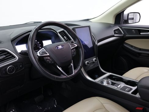 Used 2024 Ford Edge SEL AWD/4WD image 13