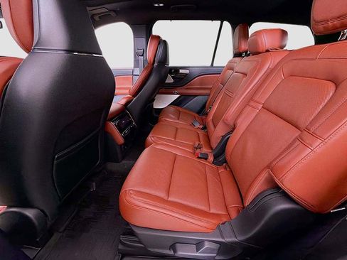 Used 2025 Lincoln Aviator Reserve w/ Equipment Group 201A AWD/4WD image 28