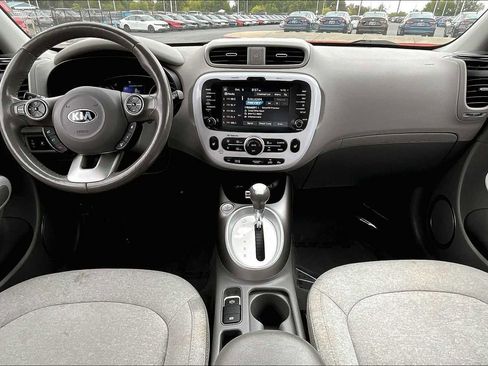 Used 2019 Kia Soul EV image 15