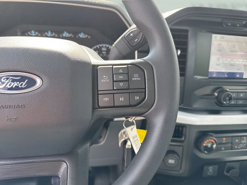 Used 2023 Ford F150 XL image 13