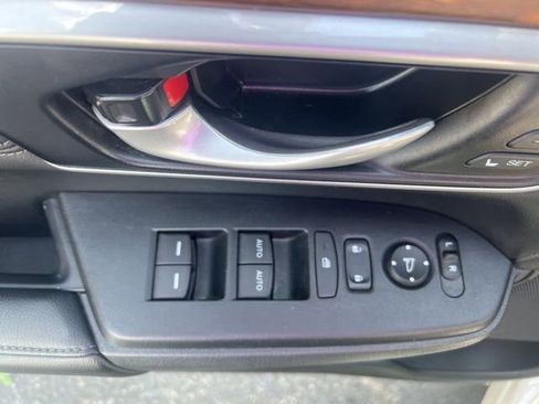 Used 2020 Honda CR-V EX-L image 12