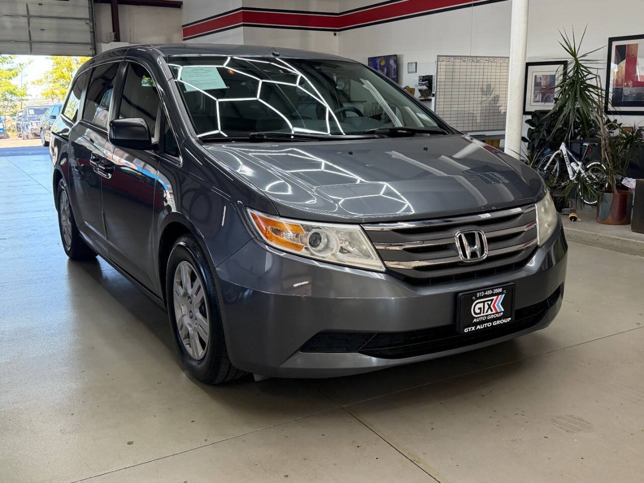 Used 2013 Honda Odyssey LX image 1